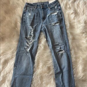 American Eagle Outfitters Light Blue mom jeans